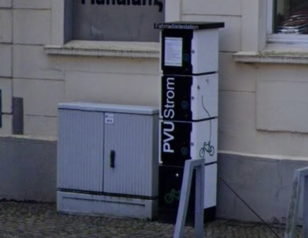 PVU Fahrradstellplatz und -ladestation